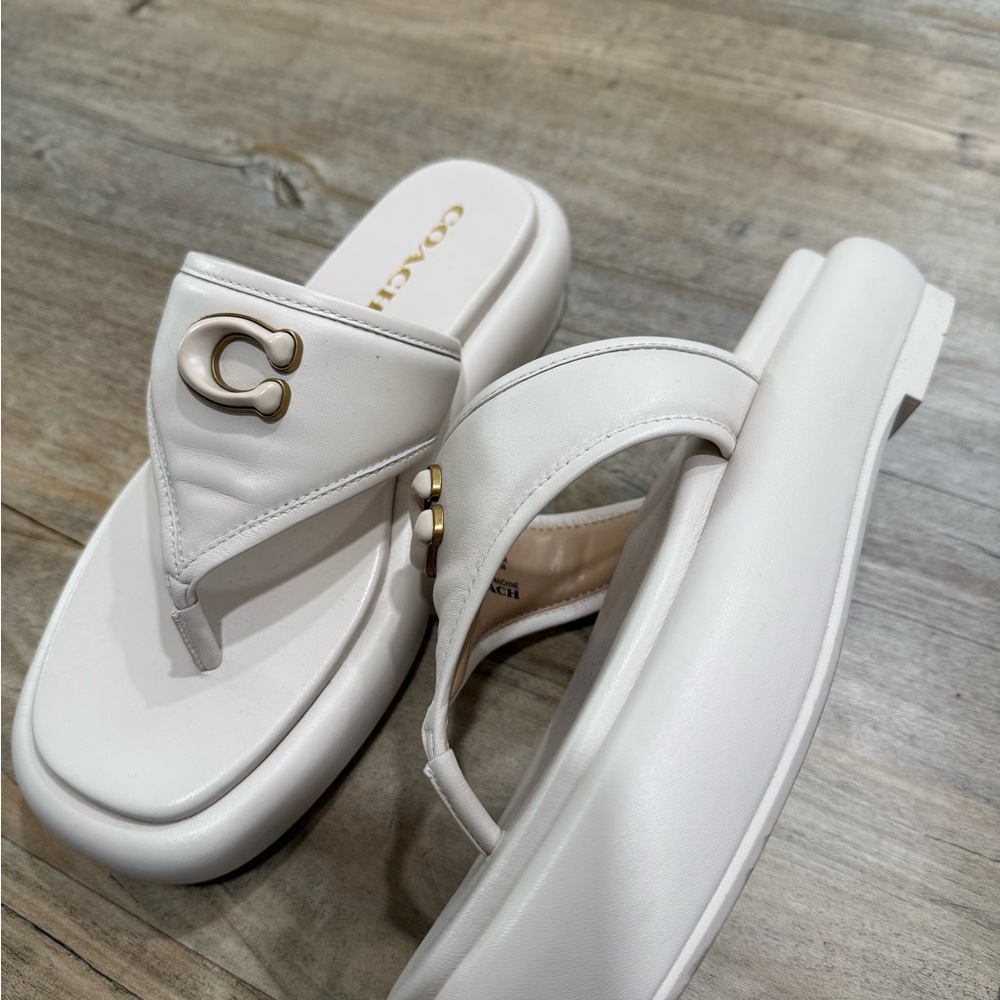 Coach Women's Cream Sandals with Logo Accent